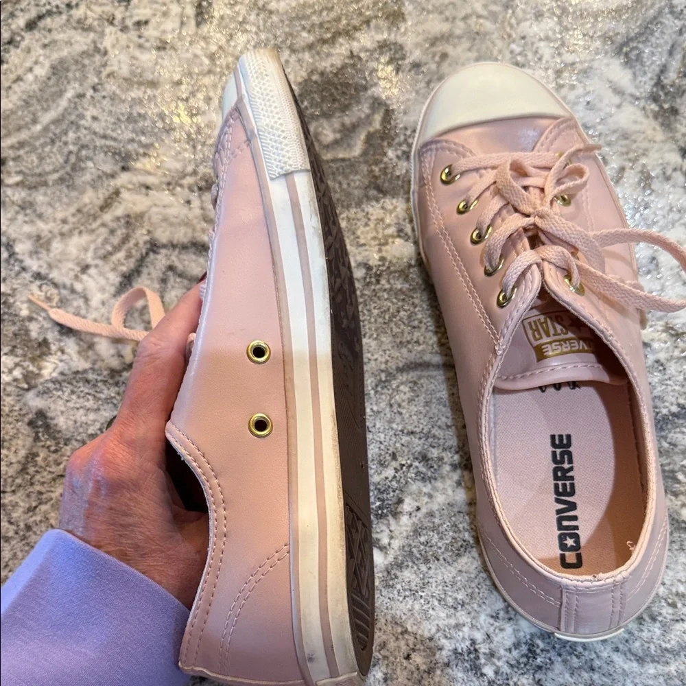 Converse Women's Light Pink Sneakers - Picture 4 of 6
